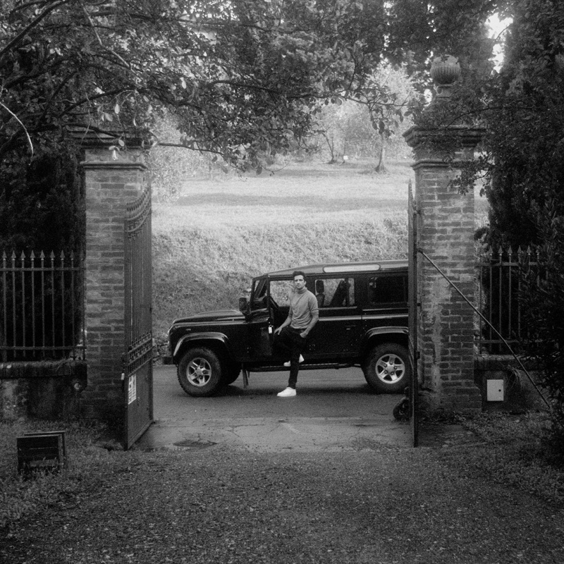 Meaning of Song 'See Her Out (Thats Just Life)' by Francis and the Lights 🎵